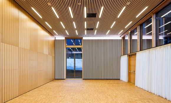tagungszentrum-werfenweng-innen-hermann-eisenkoeck-architektur-consult-markus-kaiser-31-0051
