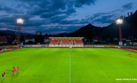 zumtobel-thorn-lighting-fussball-stadion-kapfenberg-5043