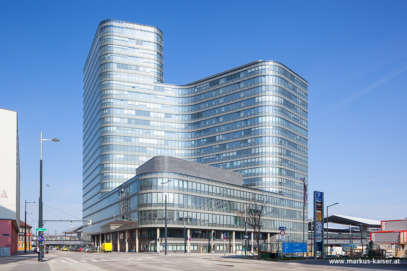 tl_files/bilder_portfolio/oebb-zentrale-hauptbahnhof-wien/markus-kaiser-oebb-zentrale-hauptbahnhof-wien-aussen-4157.jpg